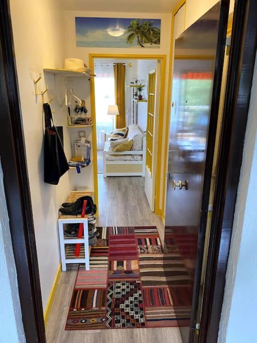 Logement Cosy, Situe Entre Ciel Et Mer Vence Exterior foto