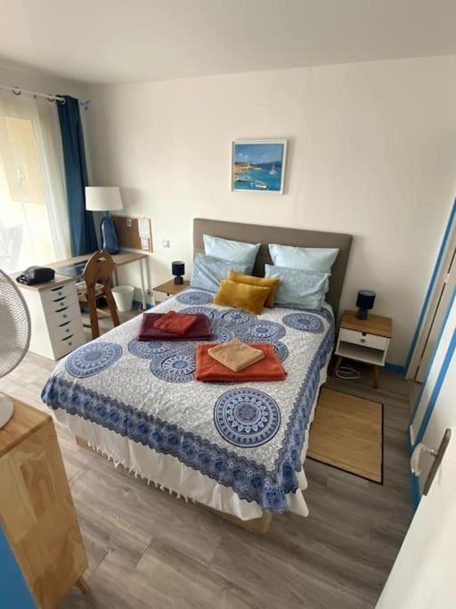 Logement Cosy, Situe Entre Ciel Et Mer Vence Exterior foto