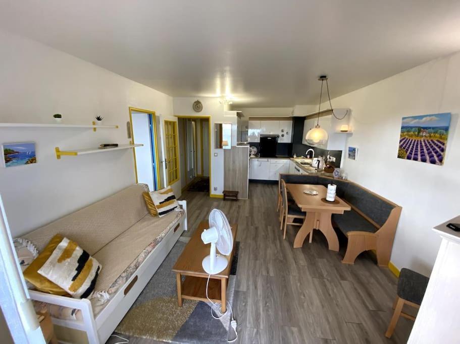Logement Cosy, Situe Entre Ciel Et Mer Vence Exterior foto